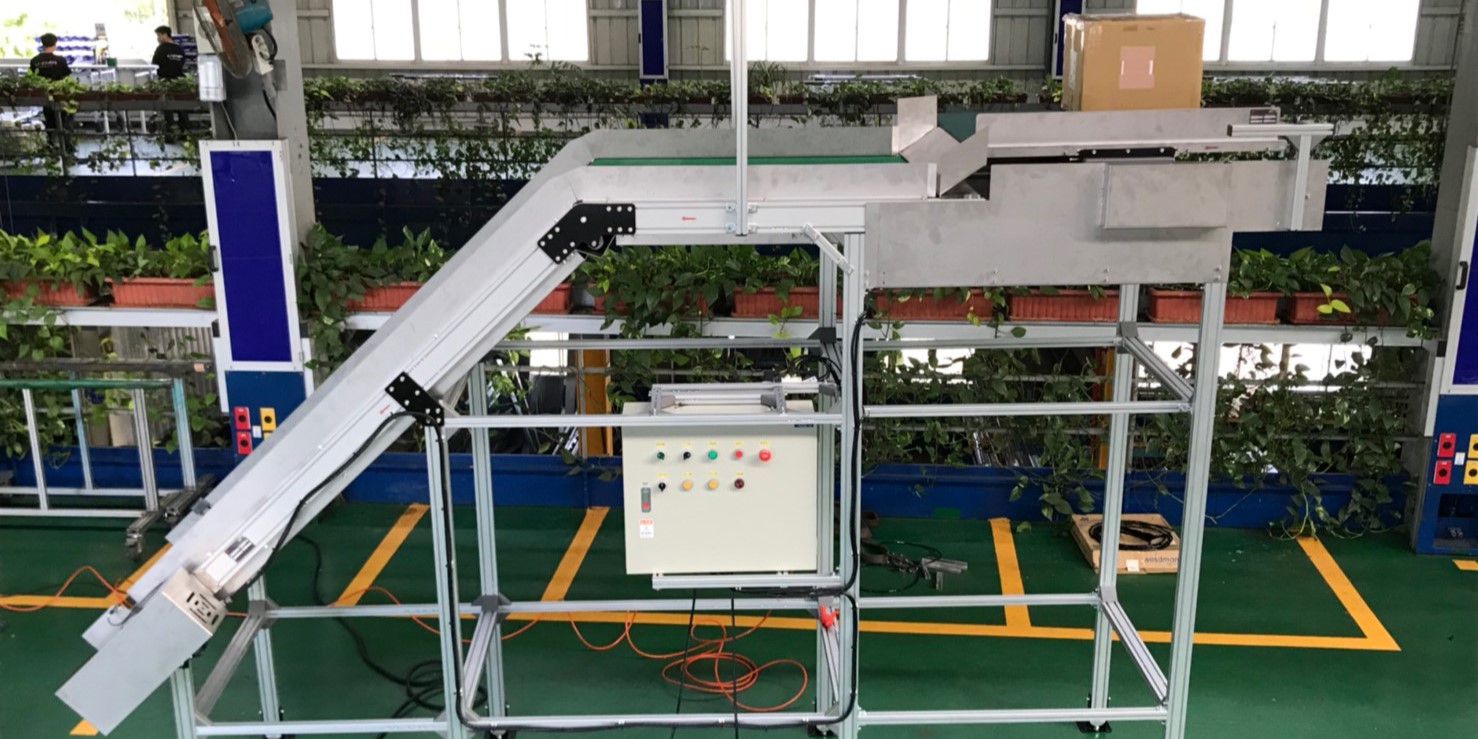 鋁擠型皮帶橫移輸送機輸送帶 | Horizontally Shifting Conveyor with a Flat Conveyor