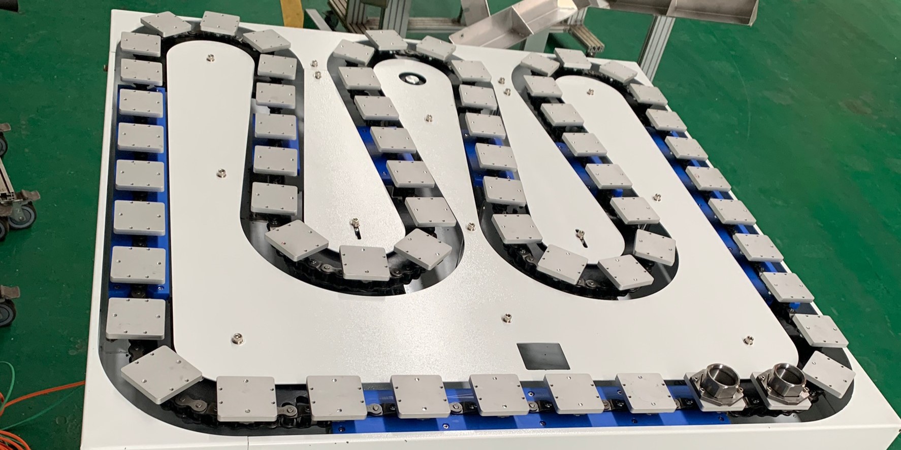 鏈條迴轉式輸送帶輸送機 | Chain Rotary Conveyor