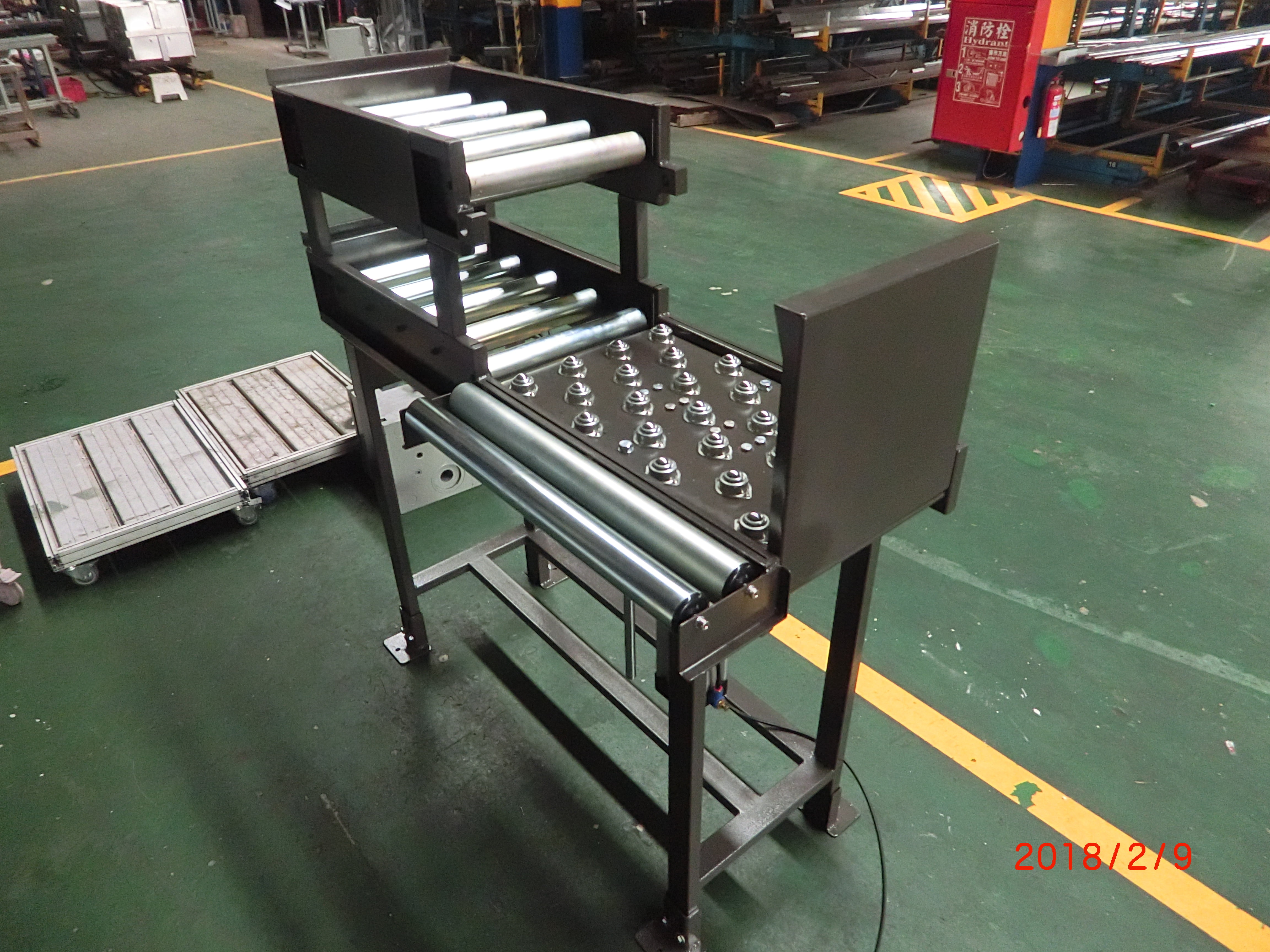 Steel plate type non-powered plane conveyor-Lichen Conveyor Equipment Co., Ltd. 