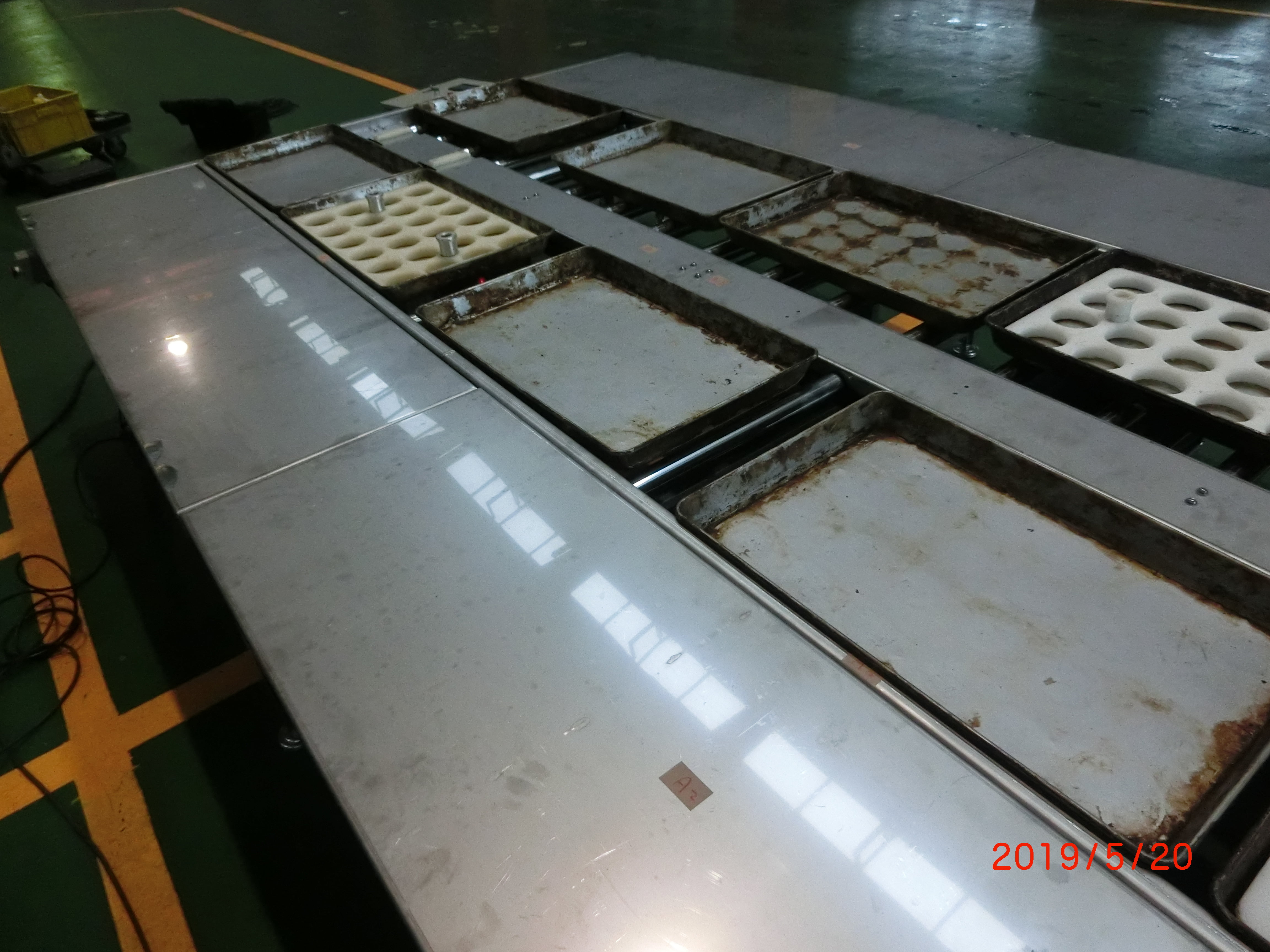  Circulating stainless steel power roller conveyor-Lichen Conveyor Equipment Co., Ltd. 