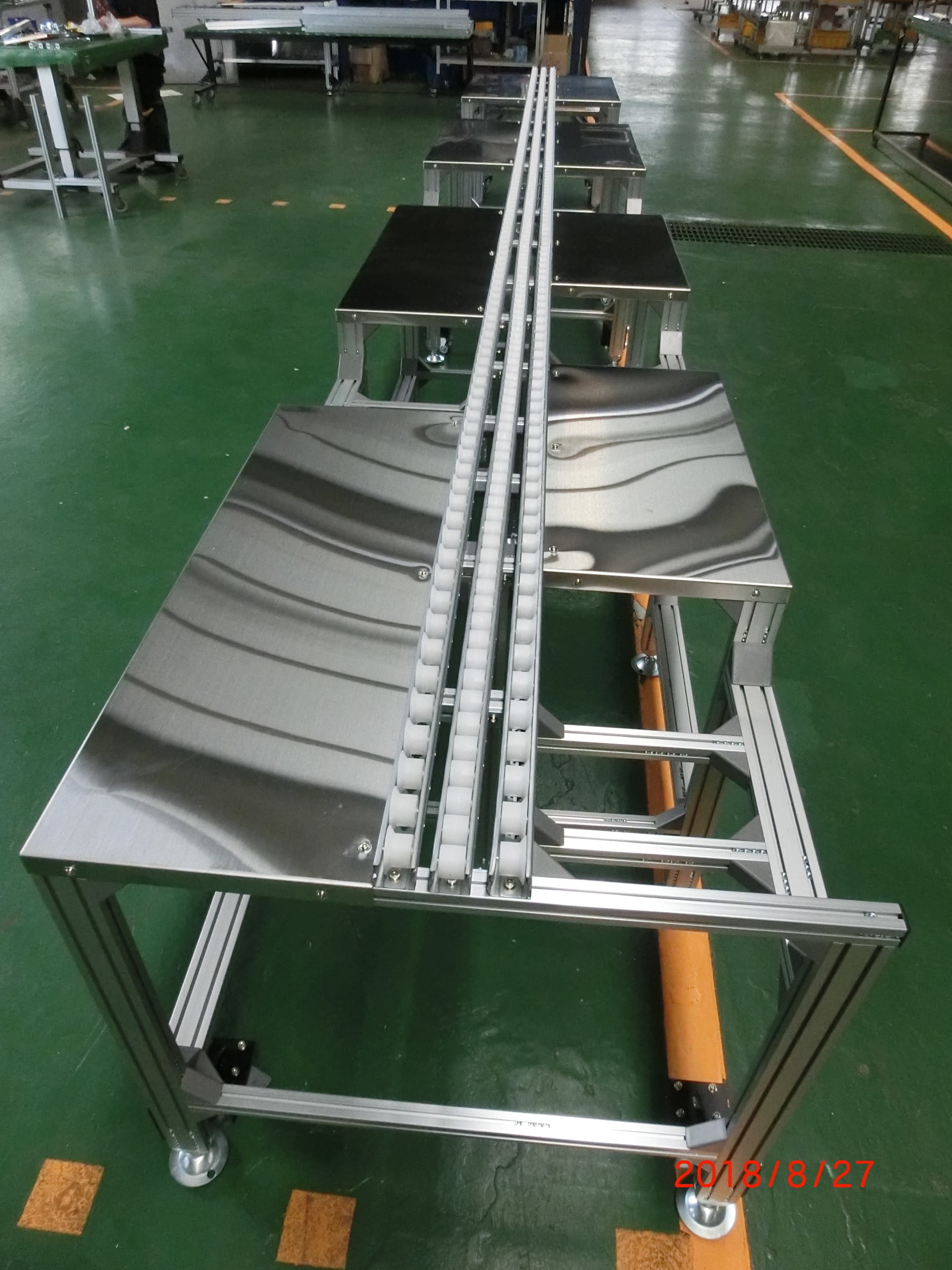 Unpowered fulai conveyor wheels work table -Lichen Conveyor Equipment Co., Ltd. 