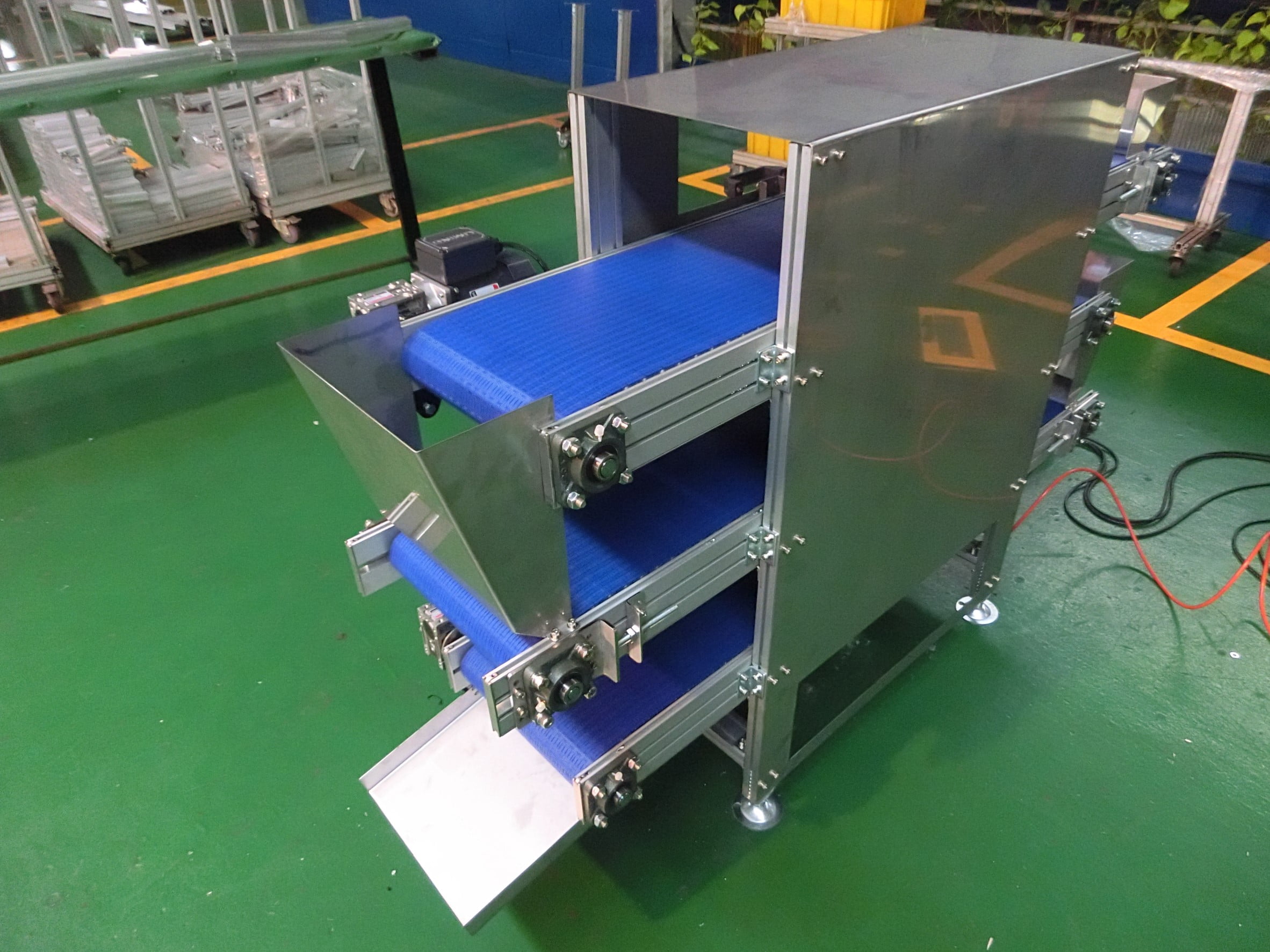 Food grade plastic plate belt drying conveyor- Lichen Conveyor Equipment Co., Ltd.