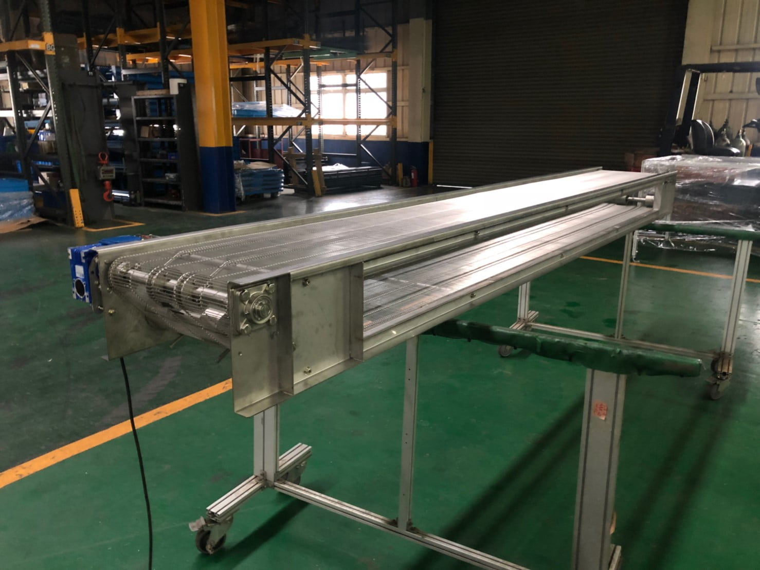 Stainless steel ladder type mesh belt plane conveyor -Lichen Conveyor Equipment Co., Ltd.